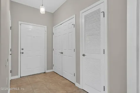 7990 Baymeadows Road E Jacksonville FL 32256