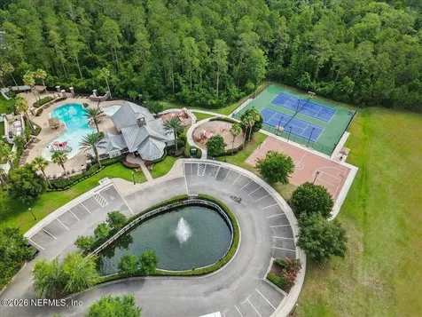 945 Raindrop Lane Middleburg FL 32068