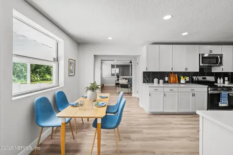 258 Machelle Drive Jacksonville FL 32220
