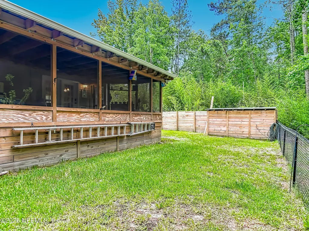 137 Kerry Drive Satsuma FL 32189