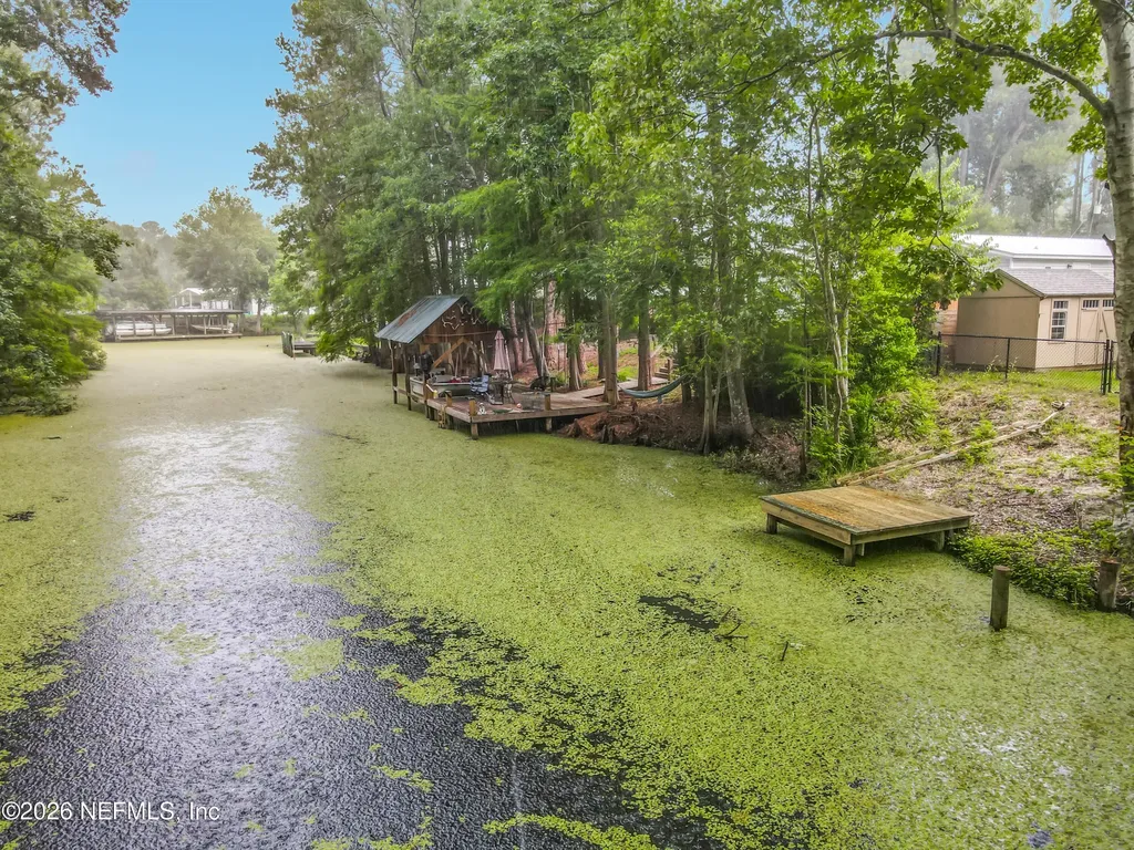 137 Kerry Drive Satsuma FL 32189