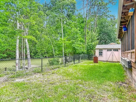 137 Kerry Drive Satsuma FL 32189
