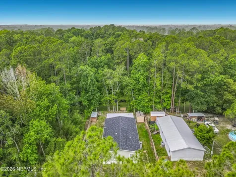 137 Kerry Drive Satsuma FL 32189
