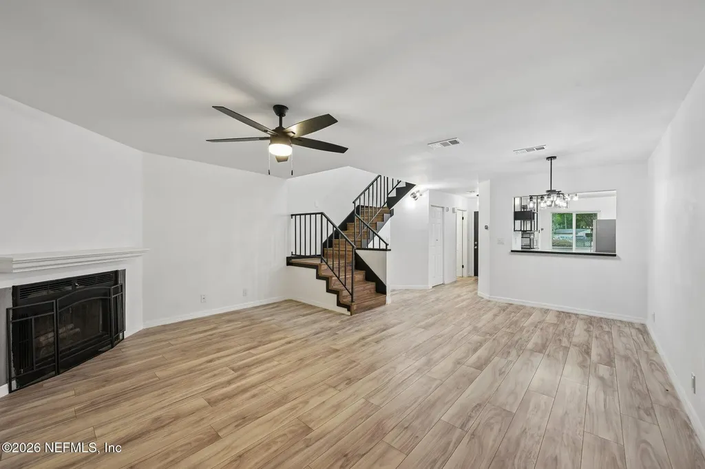 7701 Baymeadows Circle W Jacksonville FL 32256
