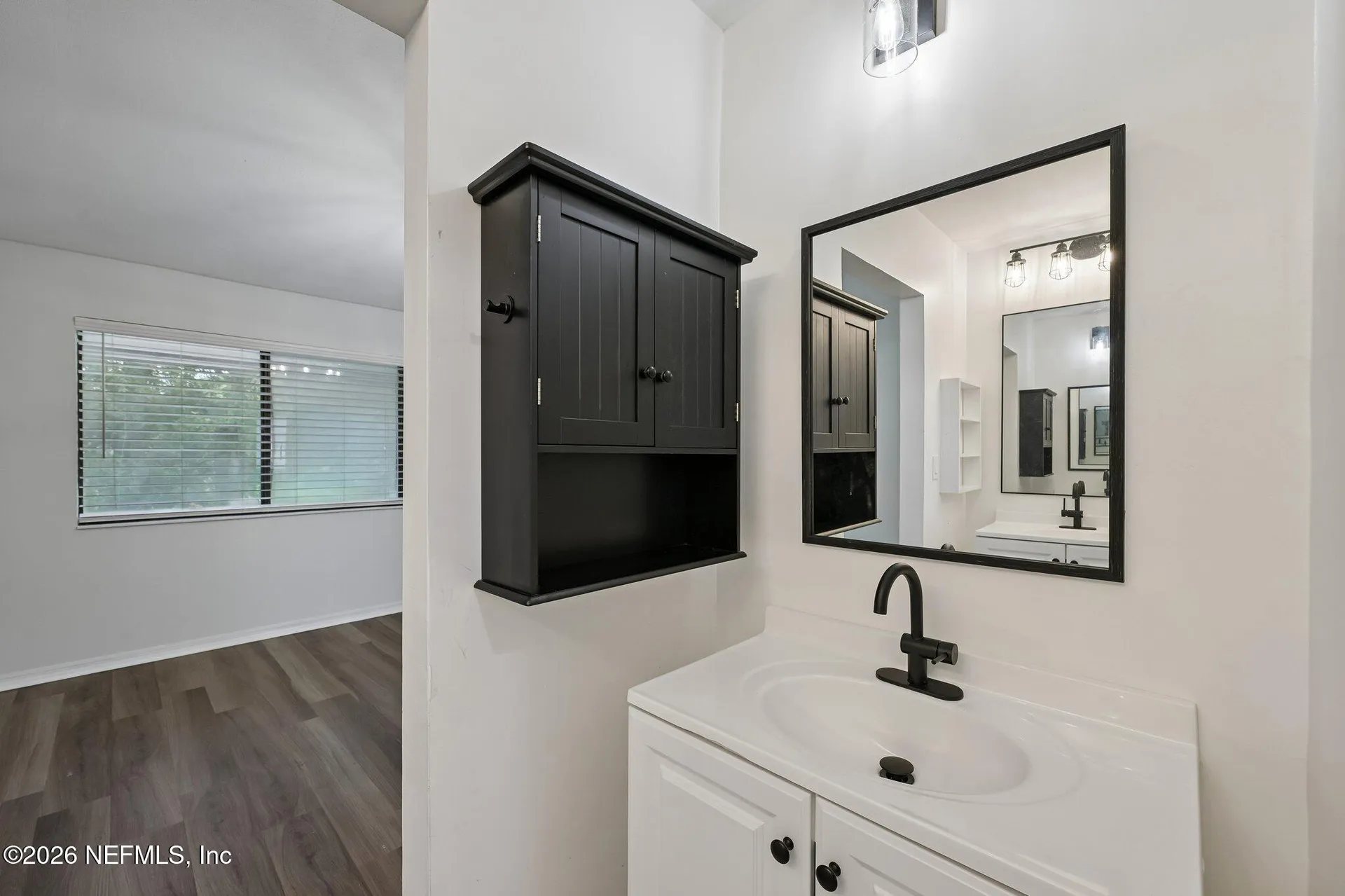 7701 Baymeadows Circle W Jacksonville FL 32256