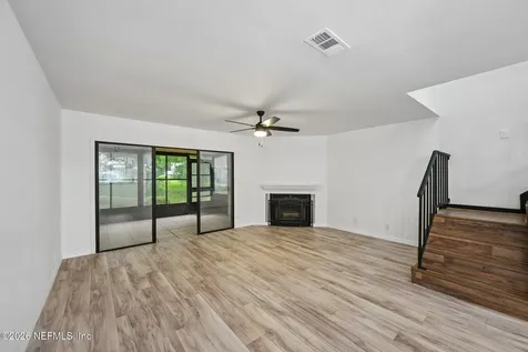 7701 Baymeadows Circle W Jacksonville FL 32256