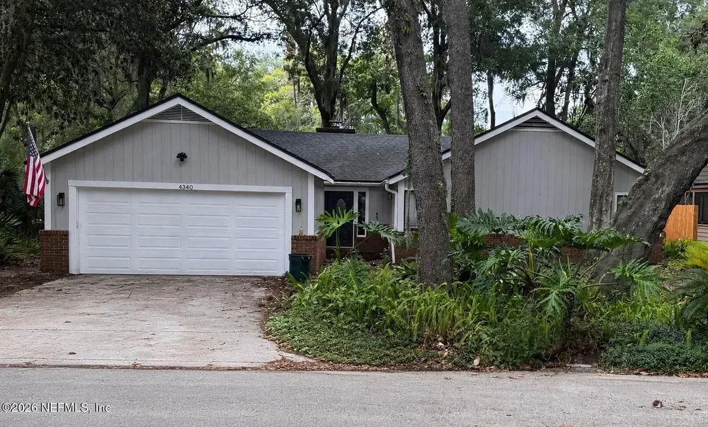 4340 Springmoor Drive W Jacksonville FL 32225
