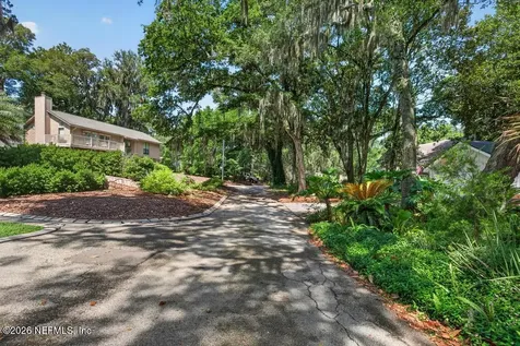 4340 Springmoor Drive W Jacksonville FL 32225