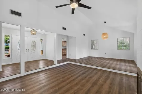 4340 Springmoor Drive W Jacksonville FL 32225