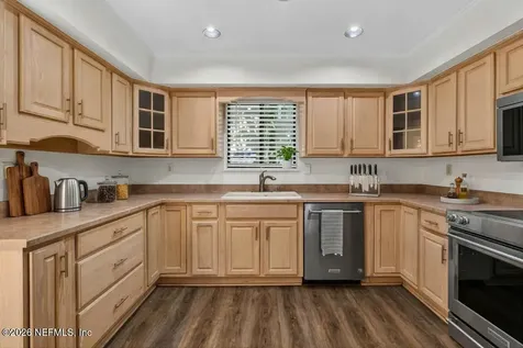 4340 Springmoor Drive W Jacksonville FL 32225