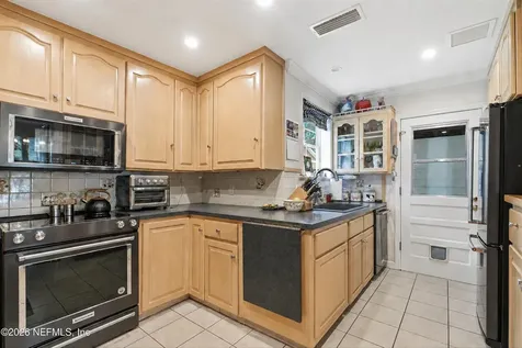5125 Arapahoe Avenue Jacksonville FL 32210