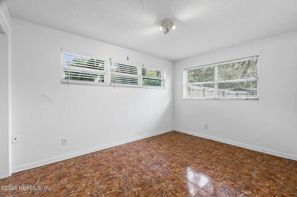 2464 Spokane Avenue Atlantic Beach FL 32233