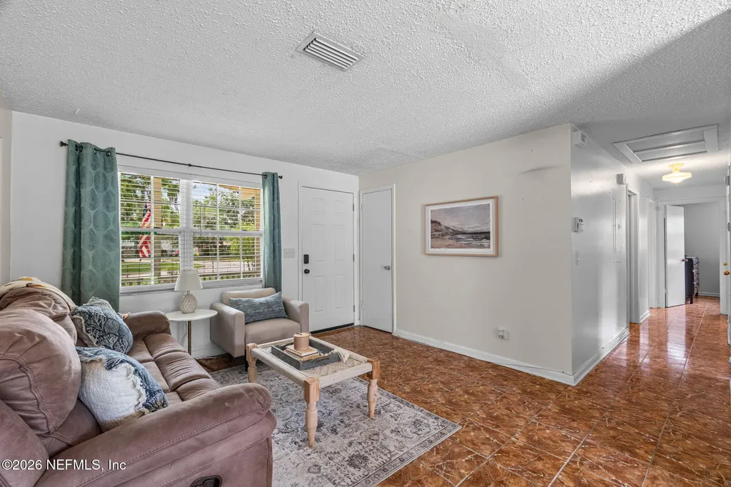 2464 Spokane Avenue Atlantic Beach FL 32233