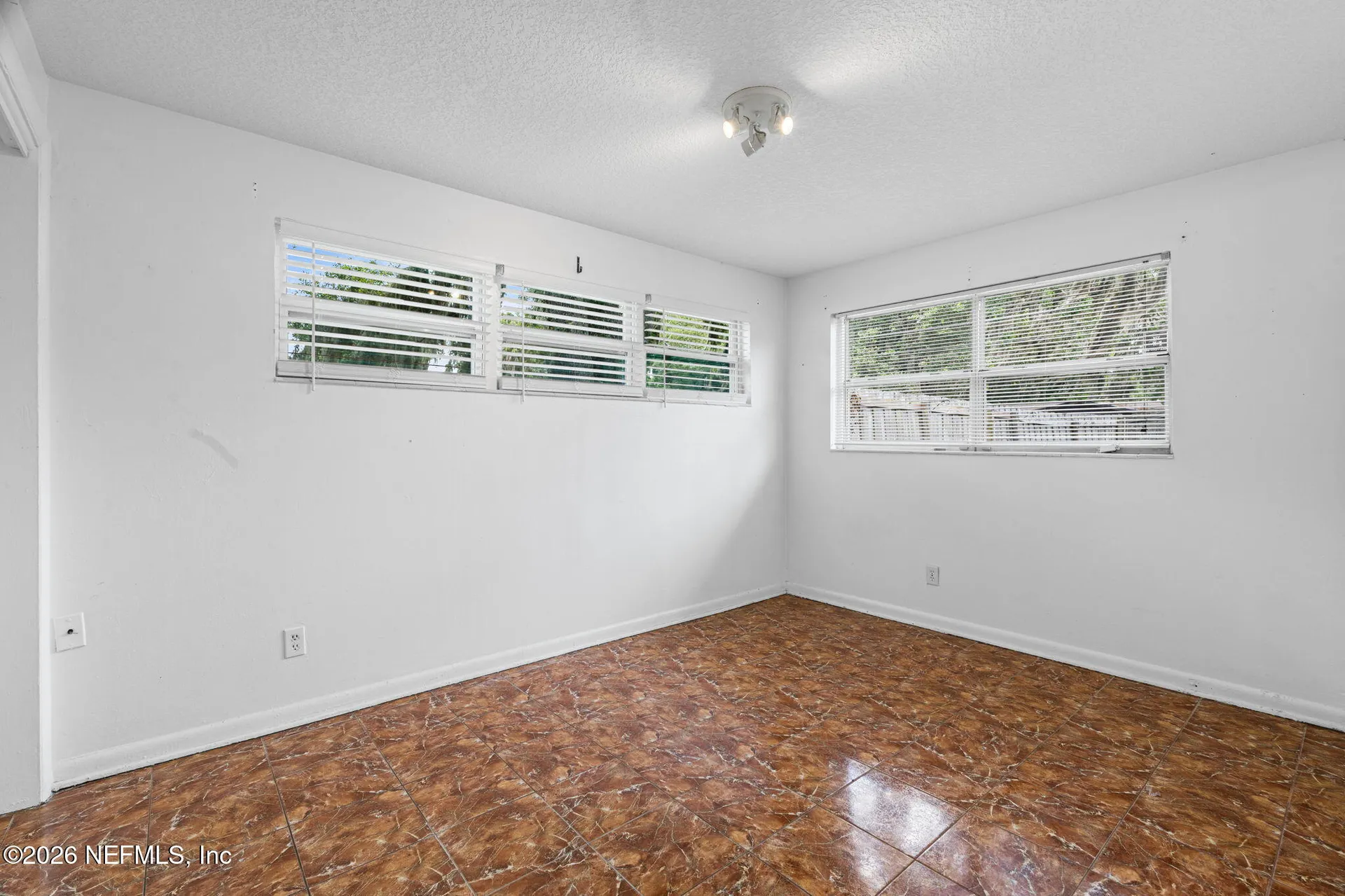 2464 Spokane Avenue Atlantic Beach FL 32233