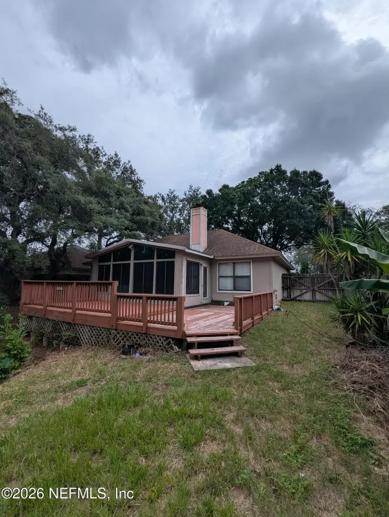 1586 N Crabapple Cove Court Jacksonville FL 32225