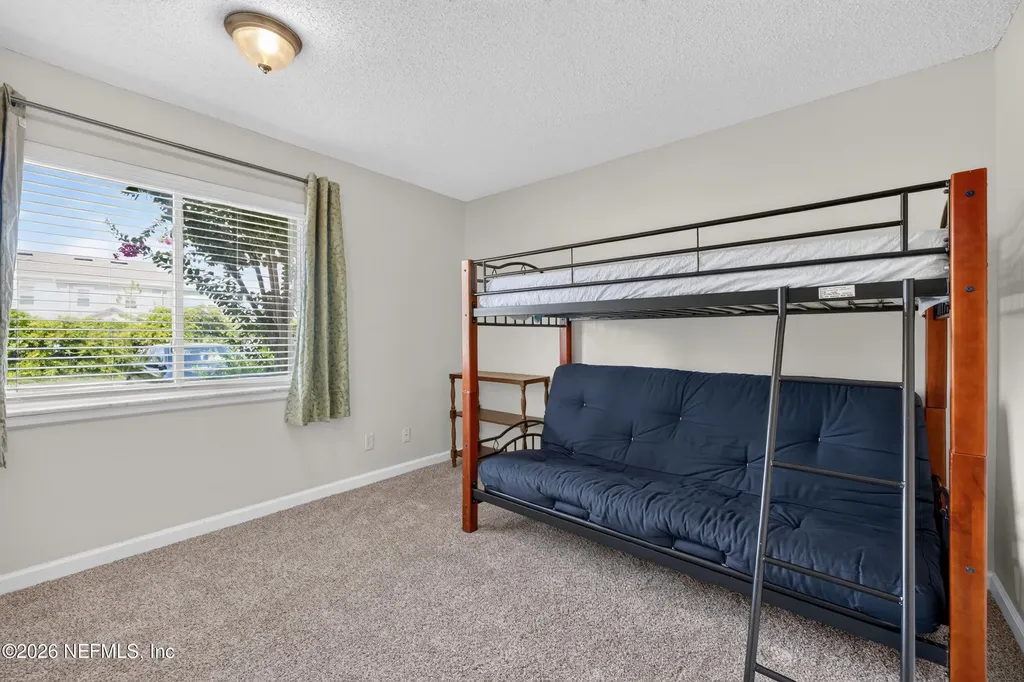 6515 La Mirada W Jacksonville FL 32217