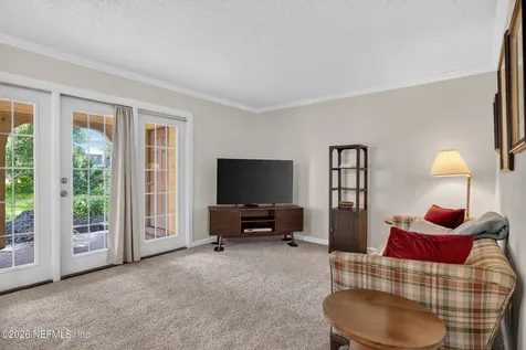 6515 La Mirada W Jacksonville FL 32217