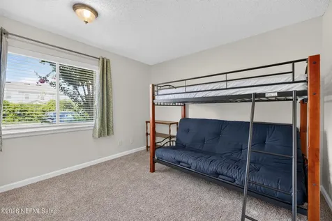 6515 La Mirada W Jacksonville FL 32217