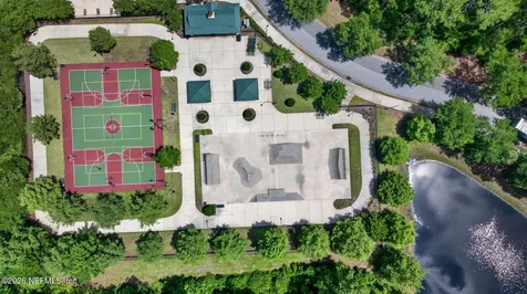 521 Grand Parke Drive St. Johns FL 32259