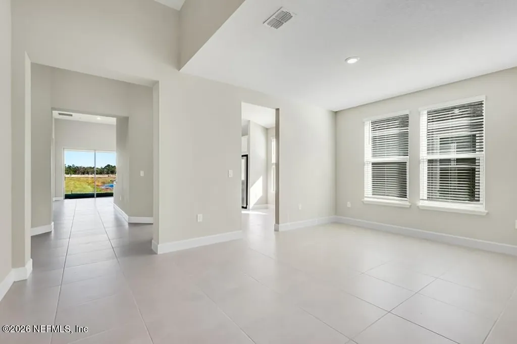 10 Geosam Drive Palm Coast FL 32137