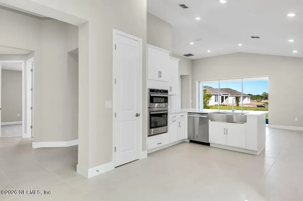 10 Geosam Drive Palm Coast FL 32137
