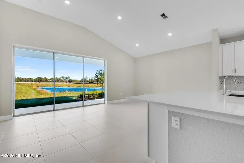 10 Geosam Drive Palm Coast FL 32137