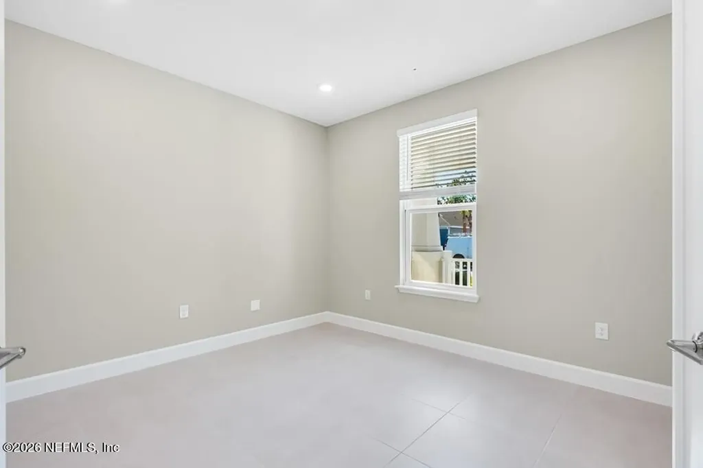 10 Geosam Drive Palm Coast FL 32137