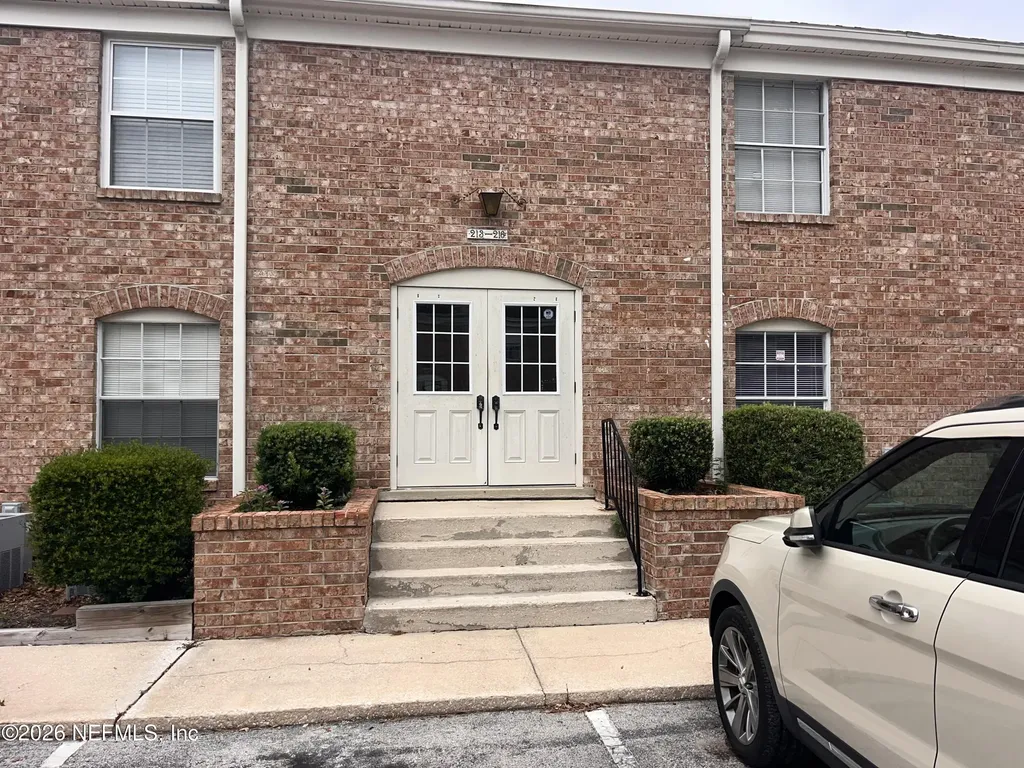 5201 Atlantic Boulevard Jacksonville FL 32207