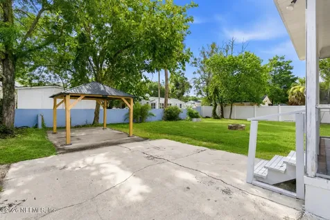 4515 Pinewood Avenue Jacksonville FL 32207