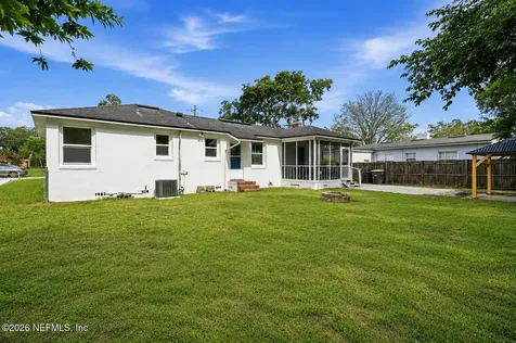 4515 Pinewood Avenue Jacksonville FL 32207