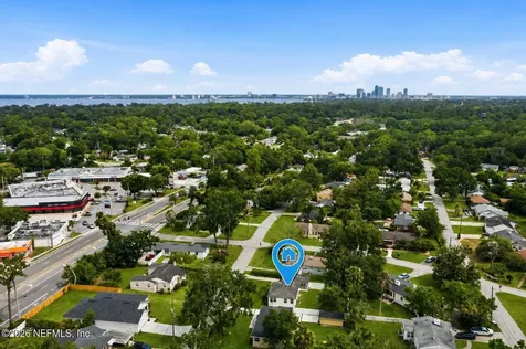 4515 Pinewood Avenue Jacksonville FL 32207