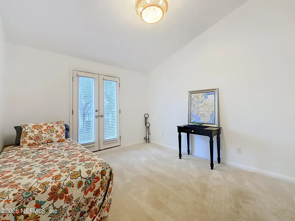 13715 Richmond Park Drive N Jacksonville FL 32224