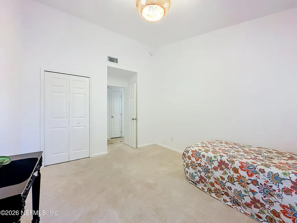 13715 Richmond Park Drive N Jacksonville FL 32224