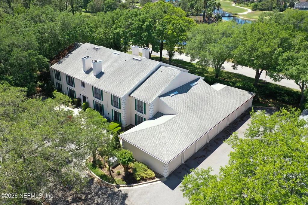 13715 Richmond Park Drive N Jacksonville FL 32224