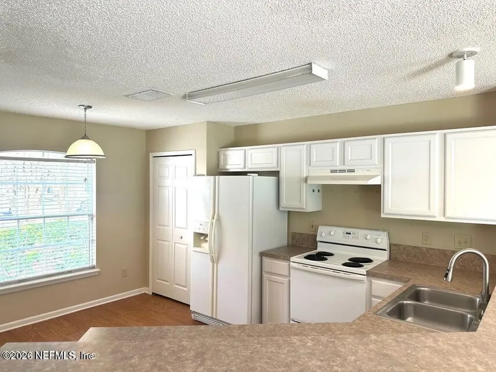155 Southern Bridge Boulevard Jacksonville FL 32259