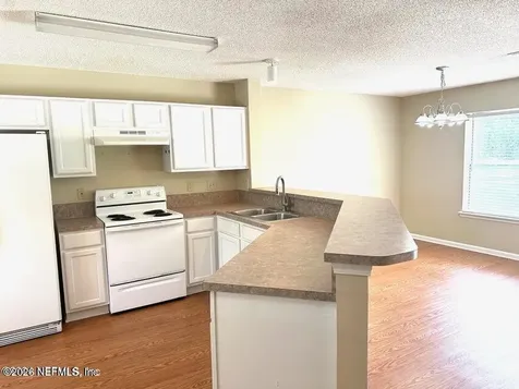 155 Southern Bridge Boulevard Jacksonville FL 32259