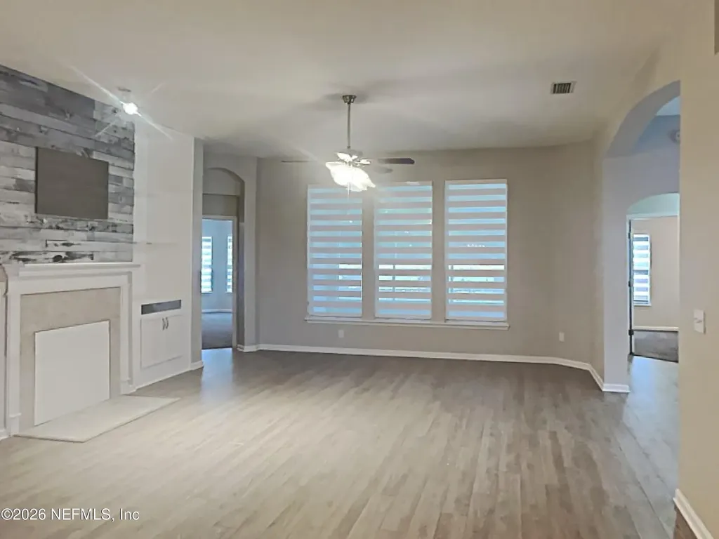 13895 Fish Eagle Drive E Jacksonville FL 32226