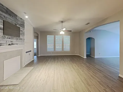13895 Fish Eagle Drive E Jacksonville FL 32226