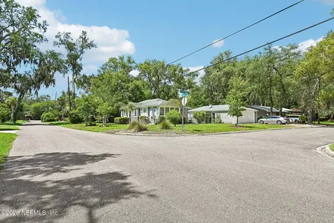 1936 Woodmere Drive Jacksonville FL 32210