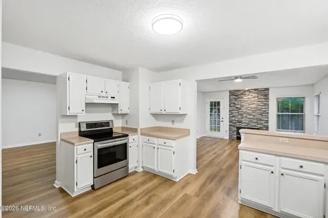10742 Orchard Walk Place W Jacksonville FL 32257
