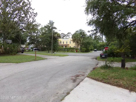 2134 Rosewood Drive Neptune Beach FL 32266
