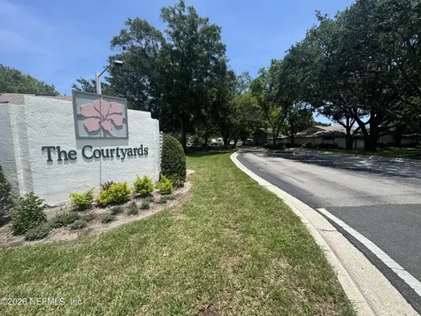 1904 Challenger Court E Jacksonville FL 32233