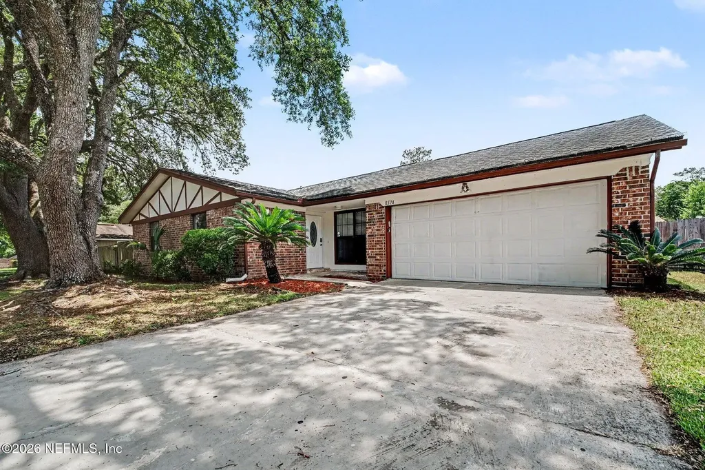 8574 Blackberry Lane E Jacksonville FL 32244