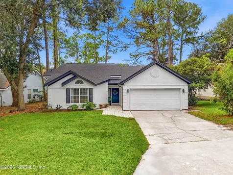 2004 St Martins Drive E Jacksonville FL 32246