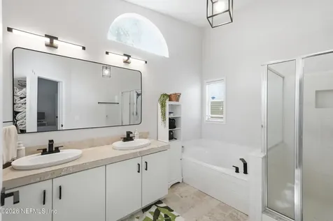 2004 St Martins Drive E Jacksonville FL 32246