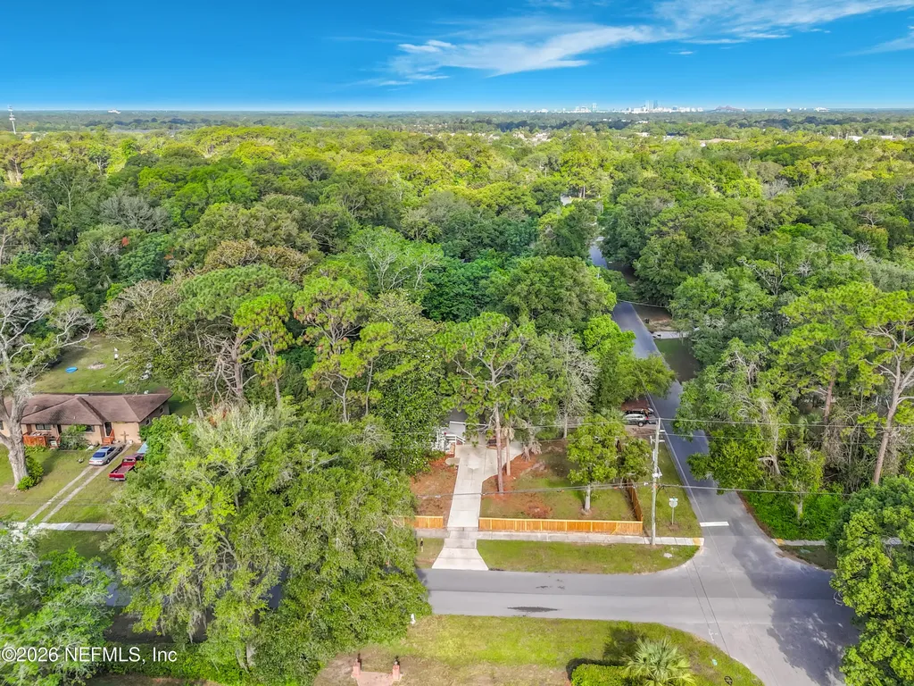 1910 Hilltop Boulevard Jacksonville FL 32246