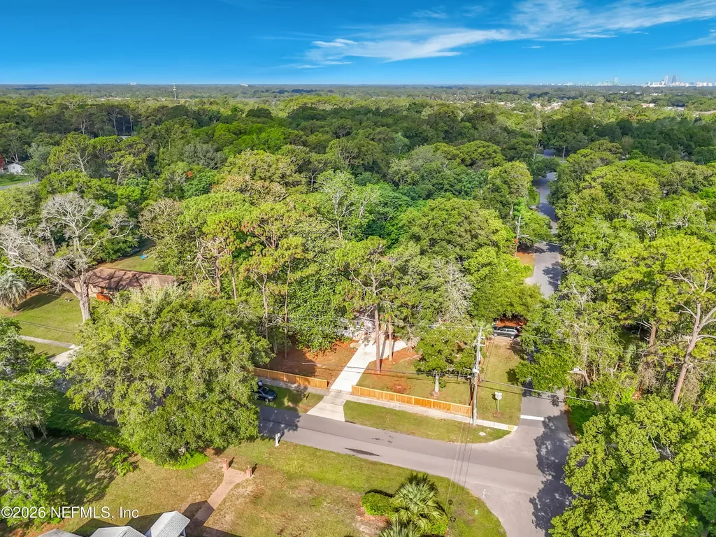 1910 Hilltop Boulevard Jacksonville FL 32246