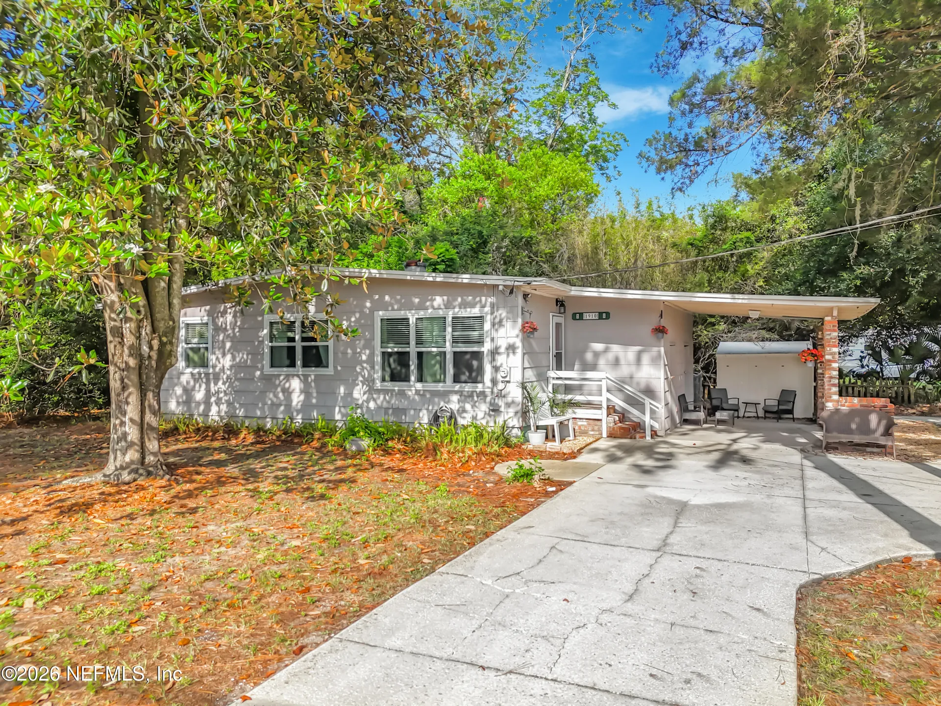 1910 Hilltop Boulevard Jacksonville FL 32246