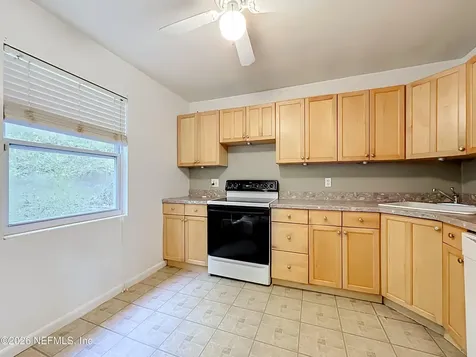 1910 Hilltop Boulevard Jacksonville FL 32246