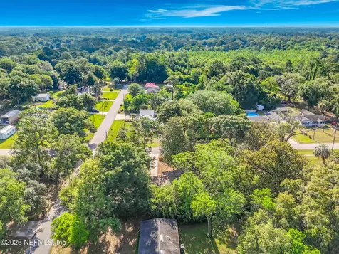 1910 Hilltop Boulevard Jacksonville FL 32246